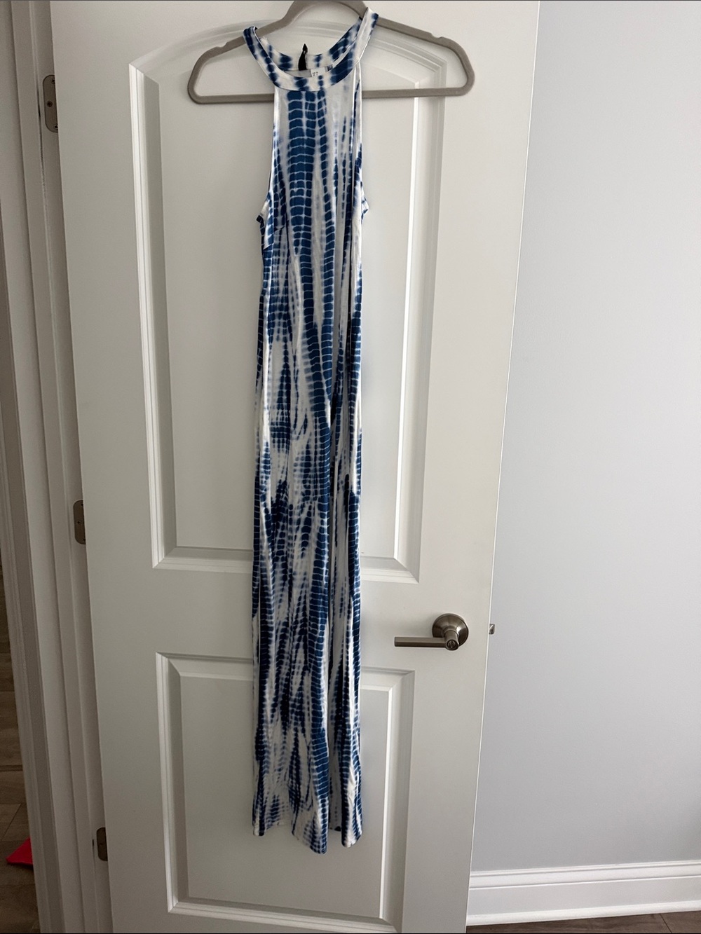 H&M Blue and White Tie-Dye Maxi Dress